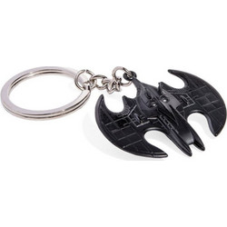 Quantum Mechanix Black Batwing LC Exclusive Μπρελόκ