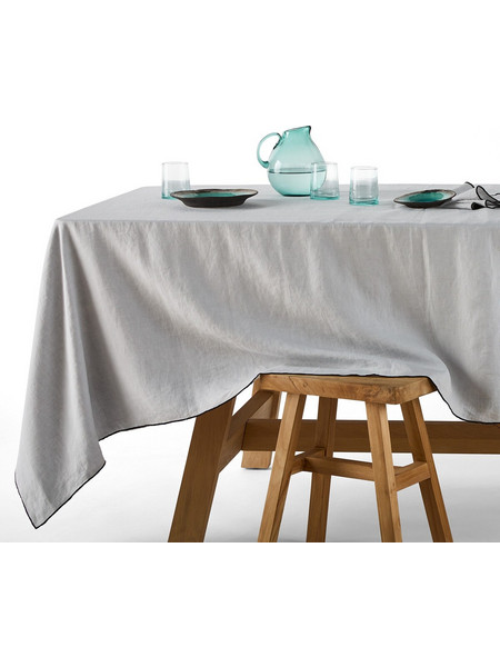Τραπεζομάντηλο Suzy 150x150 cm