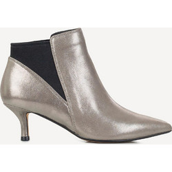 Clarks Violet55 Γυναικεία Μποτάκια Αστραγάλου Δερμάτινα Χρυσά με Λεπτό Χαμηλό Τακούνι 26174766