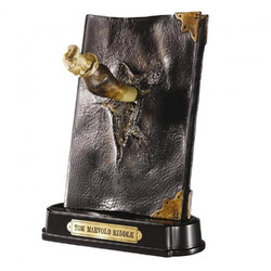 The Noble Collection Harry Potter Basilisk Fang & Tom Riddle Diary