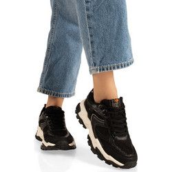 Refresh Γυναικεία Sneakers Chunky Μαύρα 176212