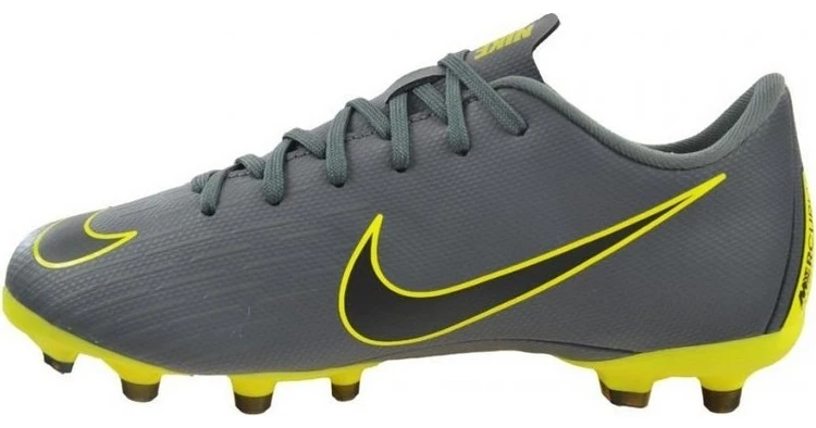 Mercurial vapor xii academy hotsell mg junior