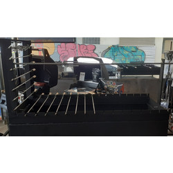 ΚΟΝΤΟΣΟΥΒΛΙΈΡΑ ΑΥΤΌΜΑΤΗ ΤΥΠΟΥ Γ ΜΕ ΛΕΚΑΝΗ BBQ Specialist