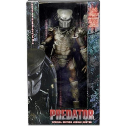 Neca Jungle Hunter Predator 48cm