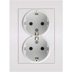 Entac Arnold Recessed wall socket 2x earthed White