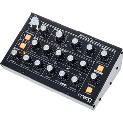 Moog Minitaur