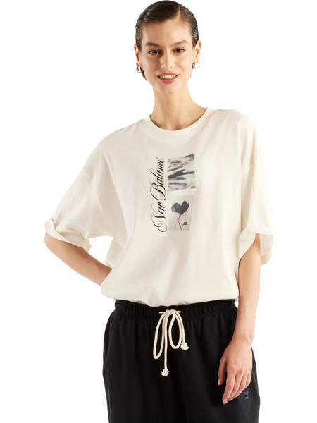 New Balance Pressed Flowers Script Oversized TShirt WT62X7Z9SST