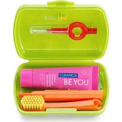 Curaprox Travel Kit Οδοντόβουρτσα + Οδοντόκρεμα 10ml + Μεσοδόντια Βουρτσάκια 2τμχ Πράσινο