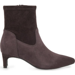 Clarks Γυναικεία Μποτάκια Αστραγάλου Suede Σοκολατί με Λεπτό Χαμηλό Τακούνι 26332223