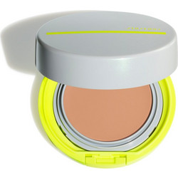 Shiseido Sports Bb Wetforce Medium Dark Compact Pressed Powder SPF50+ 12gr