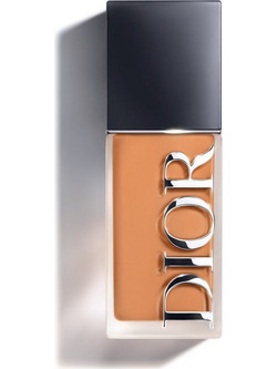 Dior Forever Skin Wear Blurring Natural Matte 4.5 Warm Liquid Foundation SPF20 30ml