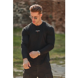 Crossover Motion Long-Sleeve Shirt Black