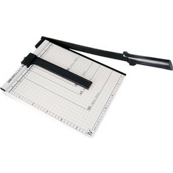Deli E8014 Κόπτης Γκιλοτίνα Α4 30x25cm 12φύλλα