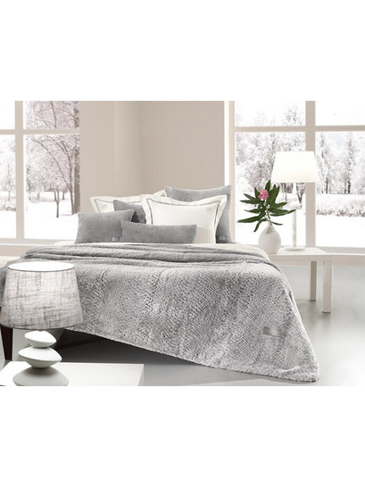 Σετ Γούνινη Κουβέρτα Υπέρδιπλη 220 x 240 cm με Γούνινη Μαξιλαροθήκη 48 x 48 cm 2 τμχ Crusty Silver Guy Laroche 1113086219006