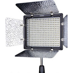 Yongnuo YN300 III (3200-5500K)