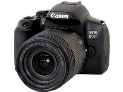 Canon EOS 850D + Kit 18-135mm IS USM