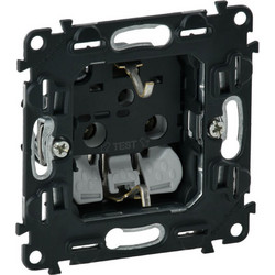 2P+E socket Valena In'Matic - automatic terminals - German std - 16 A - 250 V