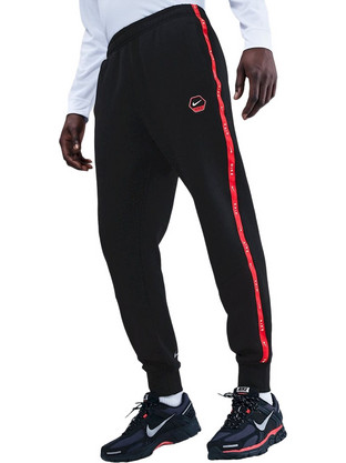Nike Sportswear Club Ανδρικό Παντελόνι Φόρμας Fleece με Λάστιχο Μαύρο IH4287-010