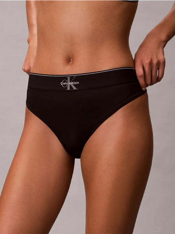 Calvin Klein Ψηλόμεσο Γυναικείο String Μαύρο LV00QF8813-UB1