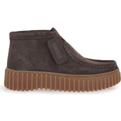 Clarks Γυναικεία Μποτάκια Chukka Suede Σοκολατί 26185345