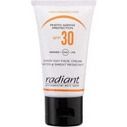 Radiant Photo Ageing Protection Αντηλιακή Κρέμα Προσώπου Αντιγηραντική SPF30 25ml