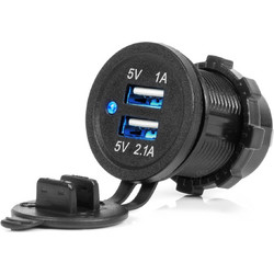 Πριζα Με 2 Θυρες Usb Και Καπακι Μαυρη 12/24V 3.1A Αδιαβροχη Με Μπλε Led Φως Ενδειξησamio - 1 ΤΕΜ