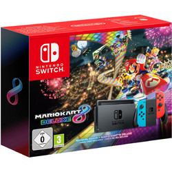 Nintendo Switch OLED & Mario Kart 8 Deluxe