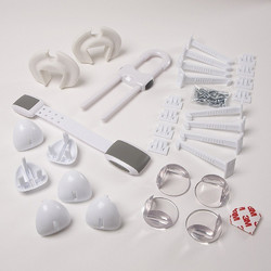 Home Σετ Προστατευτικά Safety Starter Pack 30τμχ