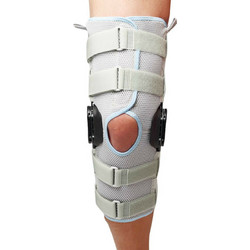 Vita Orthopaedics Επιγονατίδα με Οπή & Μπανέλες 06-2-159