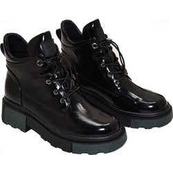 Versace 19V69 Γυναικεία Αρβυλάκια Λουστρίνι Μαύρα με Χοντρό Χαμηλό Τακούνι AM1573-0213