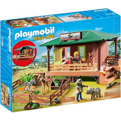 Playmobil Ranger Station With Animal Breeding για 4+ Ετών 70766