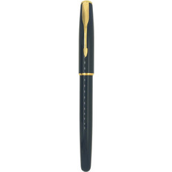 PARKER Sonnet Black Laquer 18-carat Fountain Pen 3208
