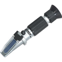 Extech RF15 Portable Sucrose Brix Refractometer (0 to 32%) with ATC