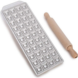 Φόρμα για 44 ραβιόλια τετραγωνα 25x25 mm και ξύλινος πλάστης Raviolamp