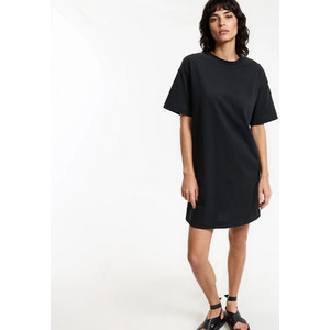 Κοντό φόρεμα t-shirt με κουμπιά στους ώμους Κοντό φόρεμα t-shirt με κουμπιά στους ώμους