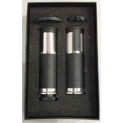 Χειρολαβές Grips Xinli Universal για Τιμόνια με Αντίβαρα Ασημί Νέο