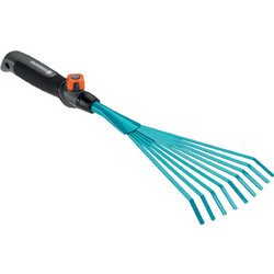 08919-20 Τσουγκρανόσκουπα Χειρός Gardena Combi 12cm