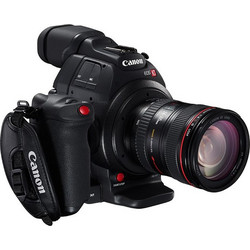Canon EOS C100 Mark II EF 24-105