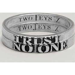 TWOJEYS Trust No One Ring Set - Silver