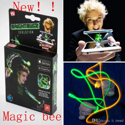 ΜΑΓΙΚΑ ΦΩΤΑΚΙΑ ΜΕ 3D ΜΕΛΙΣΣΕΣ. BRIGHT BUGZ EVOLUTION MAGICALLY FLIES FROM HAND TO HAND RED GLOW