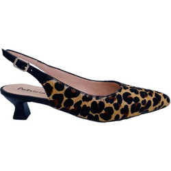 Patricia Miller Γόβες Suede Slingback με Λεπτό Χαμηλό Τακούνι Καφέ 6742P
