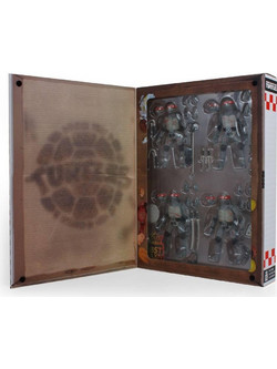 The Loyal Subjects Teenage Mutant Ninja Turtles Ninjas Battle Damaged 4-Pack 13cm