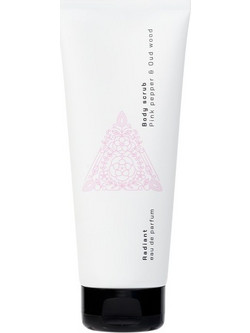 Radiant Pink Pepper & Oud Wood Tube Scrub Σώματος 200ml