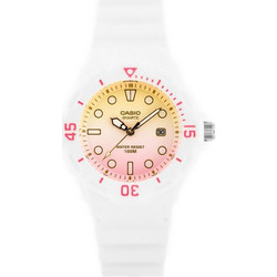 Casio Γυναικείο Ρολόι με Λευκό Λουράκι LRW-200H-4E2