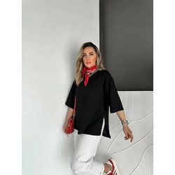 Γυναικείο oversized T-shirt Kinzi σε μαύρο χρώμα, από 100% βαμβάκι