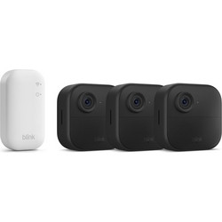 Blink Outdoor 4 - Ασύρματη Έξυπνη Κάμερα Ασφαλείας HD με 2 Χρόνια Αυτονομία (Σετ 3 Τεμαχίων) & Sync Module Core