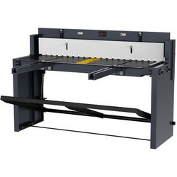 VEVOR Foot Stomp Sheet Metal Shear, 1320 mm Width Manual Floor Shear, with Soild Steel Frame, Adjustable Blade Gap, Material Stops, Foot-Pedal Control for Cutting Steel, Copper, Rebar, and Aluminum