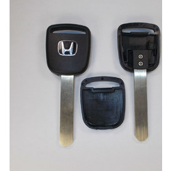 Κενο κλειδι Honda με θεση για chip και λαμα HON66