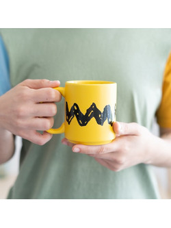 SNOOPY - Yellow - Mug 10Oz