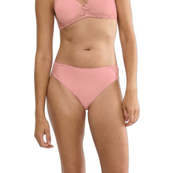 Triumph Amourette Γυναικείο Slip με Δαντέλα Ροζ 10210688-00BE